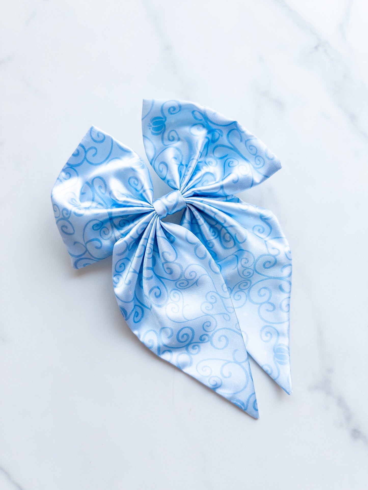 Gentle & Kind Noelle Bow