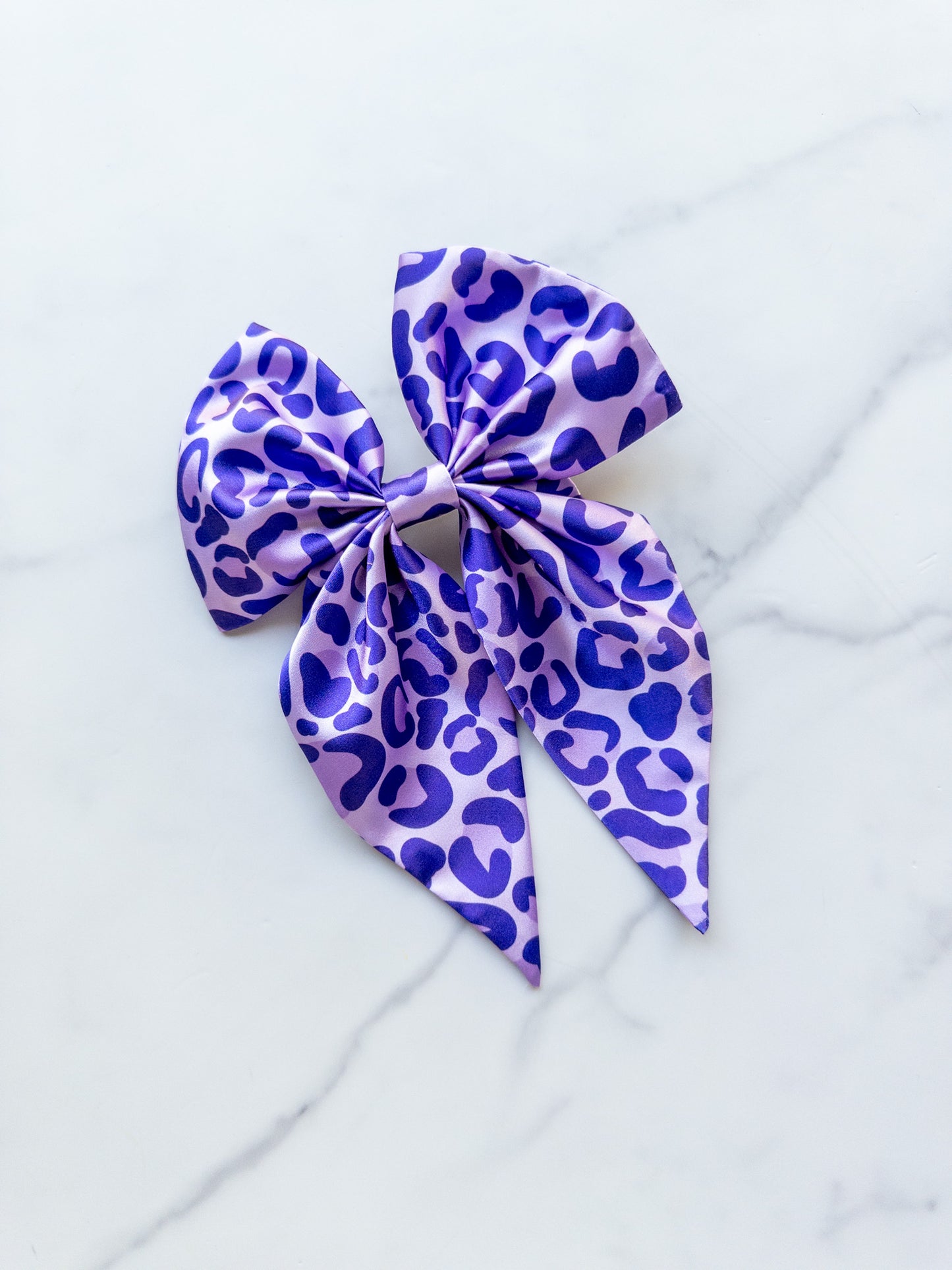 Cheetah-licious Noelle Bow (4 colors available!)