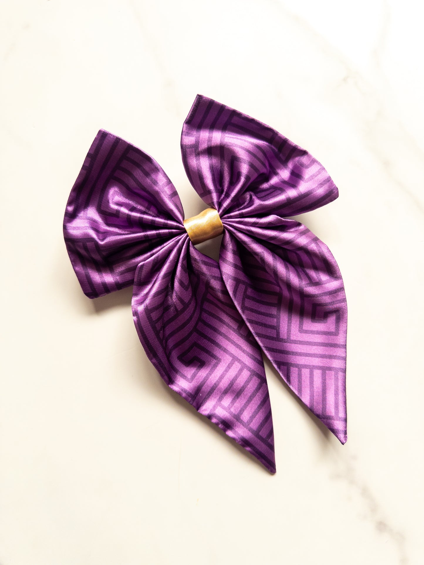 I'm A Damsel Noelle Bow