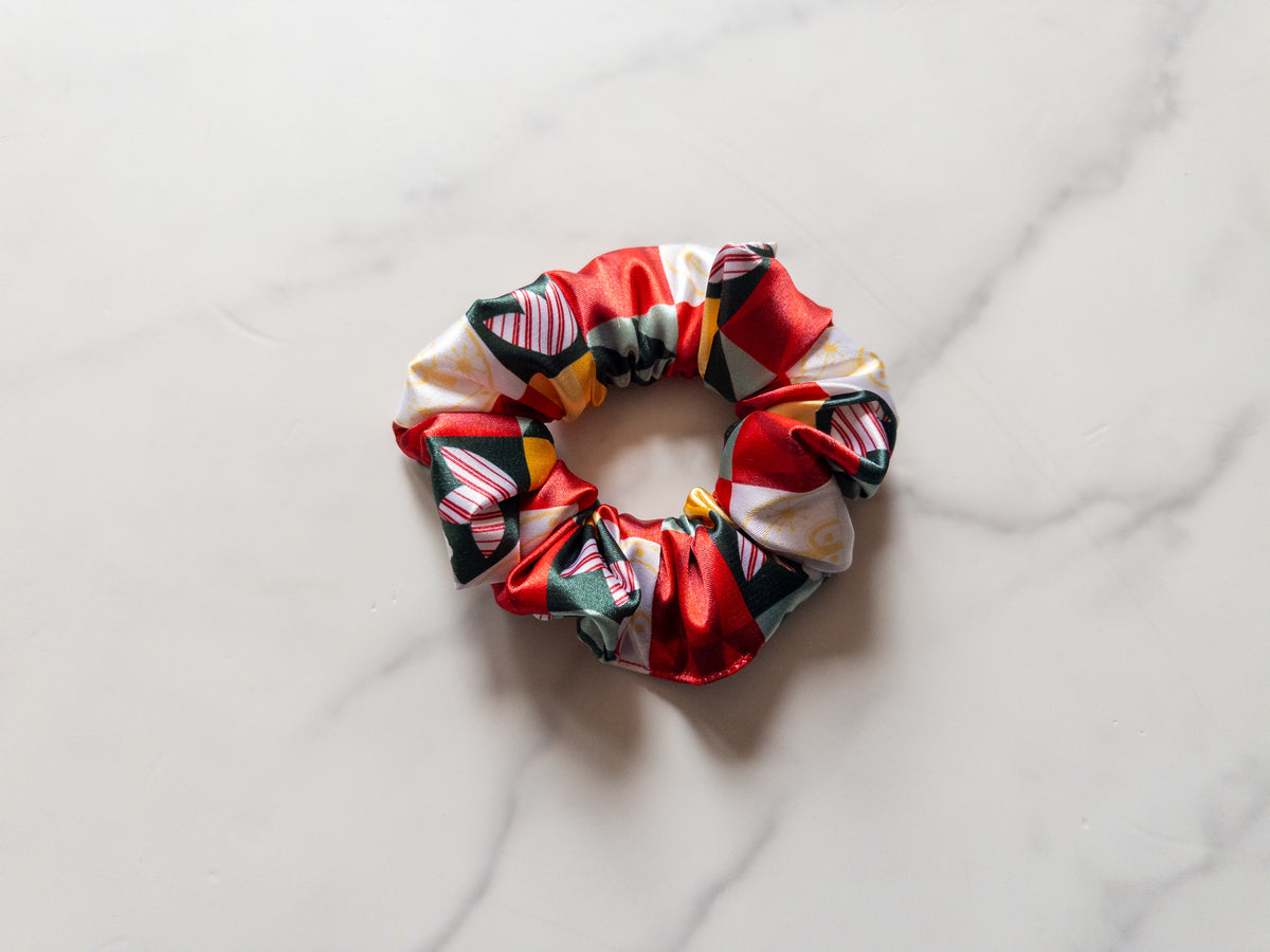 Satin Merriest Cruise Scrunchie