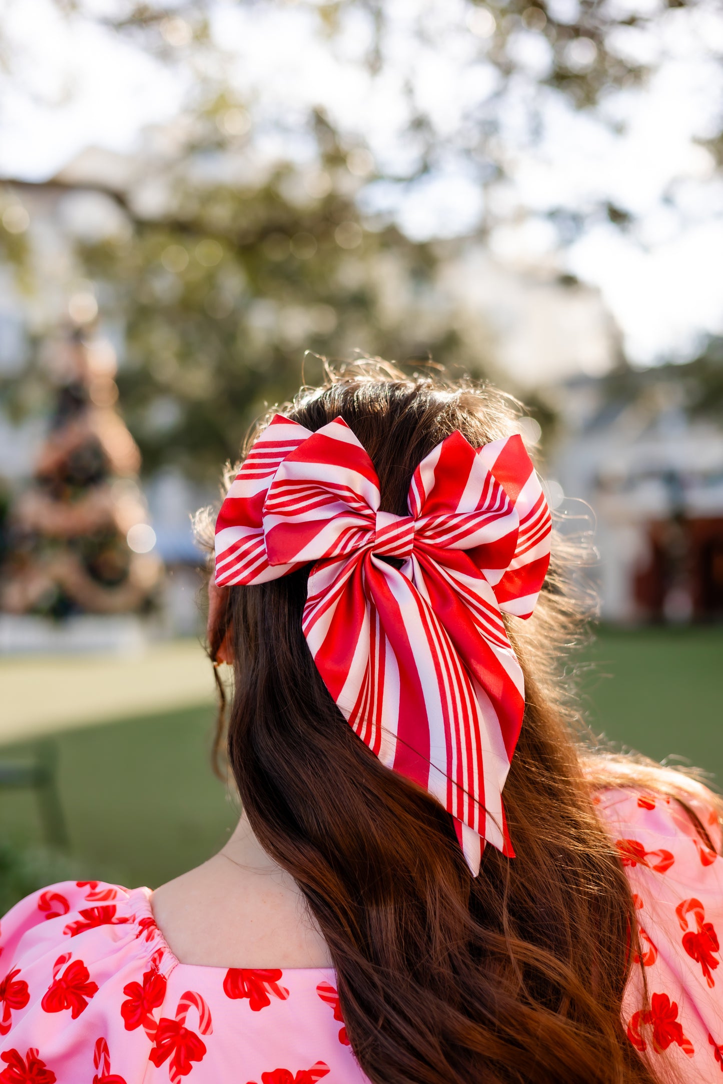 Candy Cane Eloise Bow