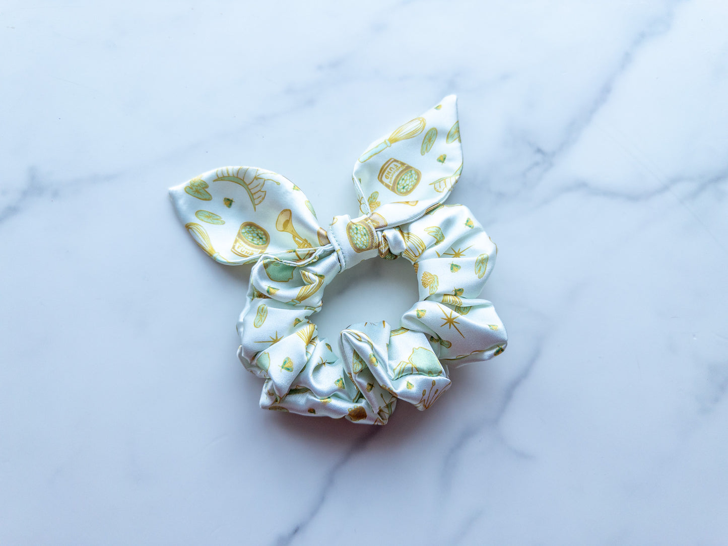 Satin Down The Bayou Bow Scrunchie