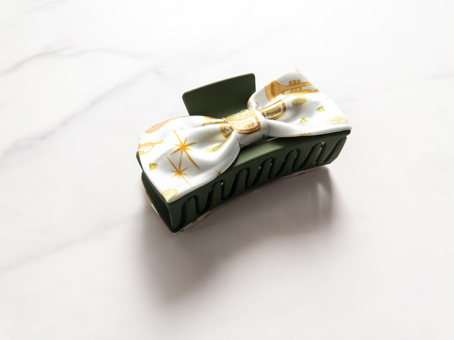 Down The Bayou Satin Bow Claw Clip