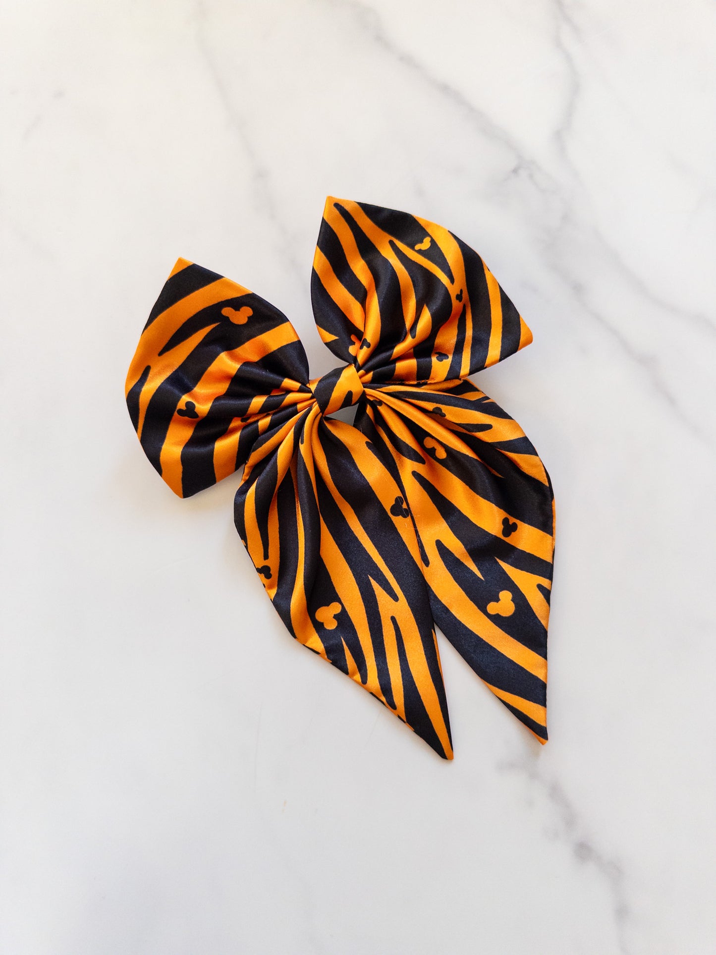 Magically WIld Noelle Bow