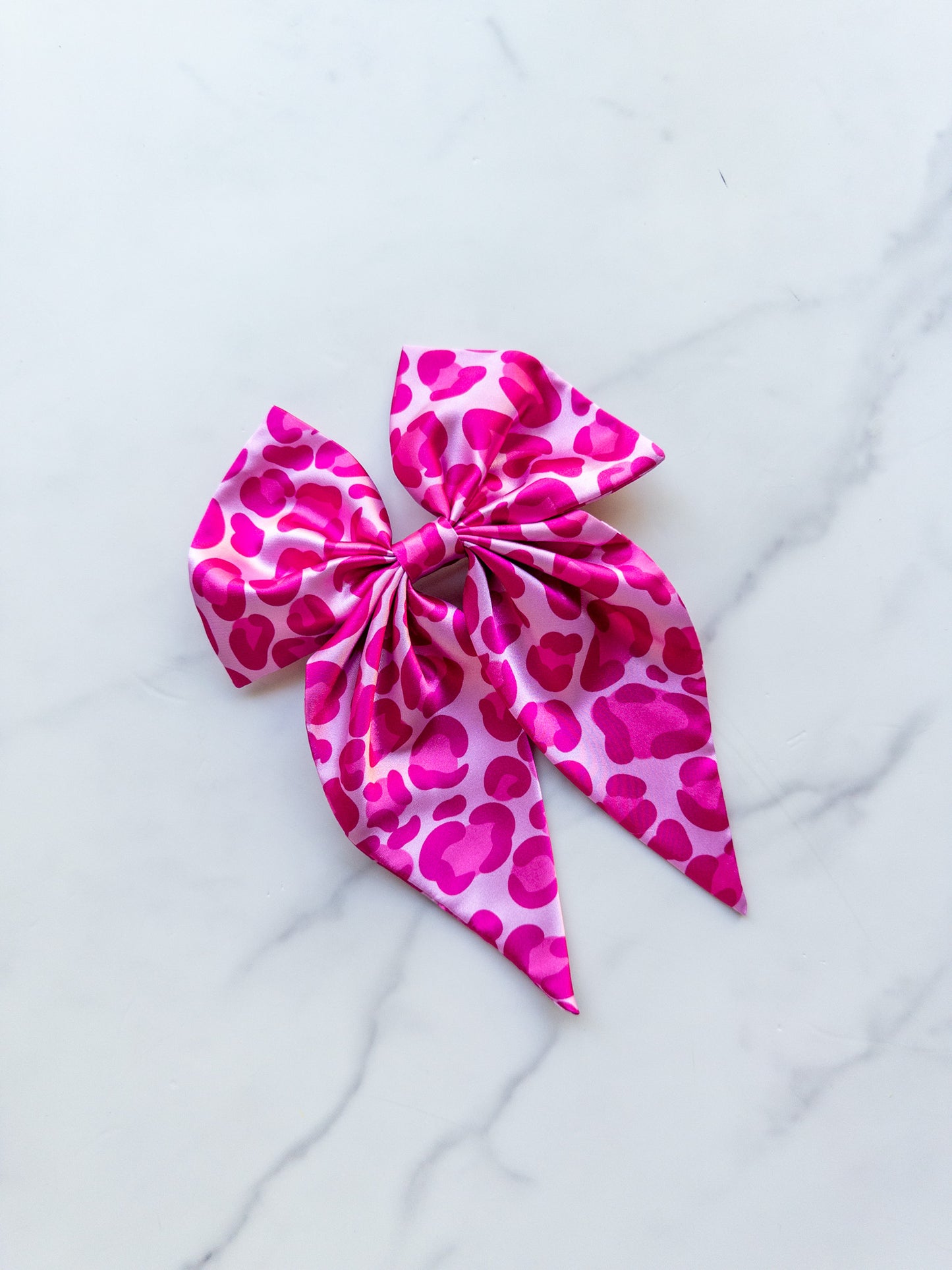 Cheetah-licious Noelle Bow (4 colors available!)