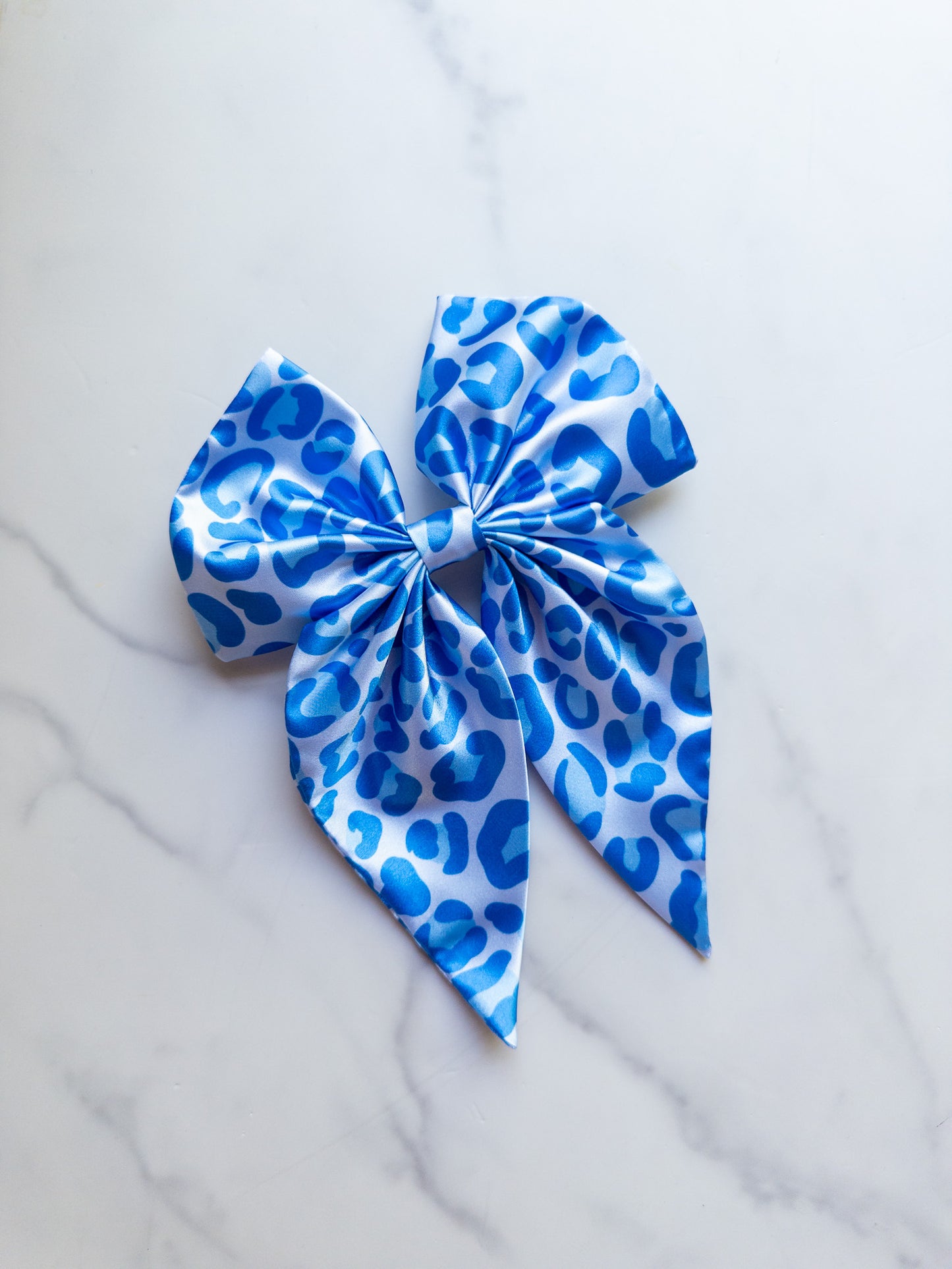 Cheetah-licious Noelle Bow (4 colors available!)