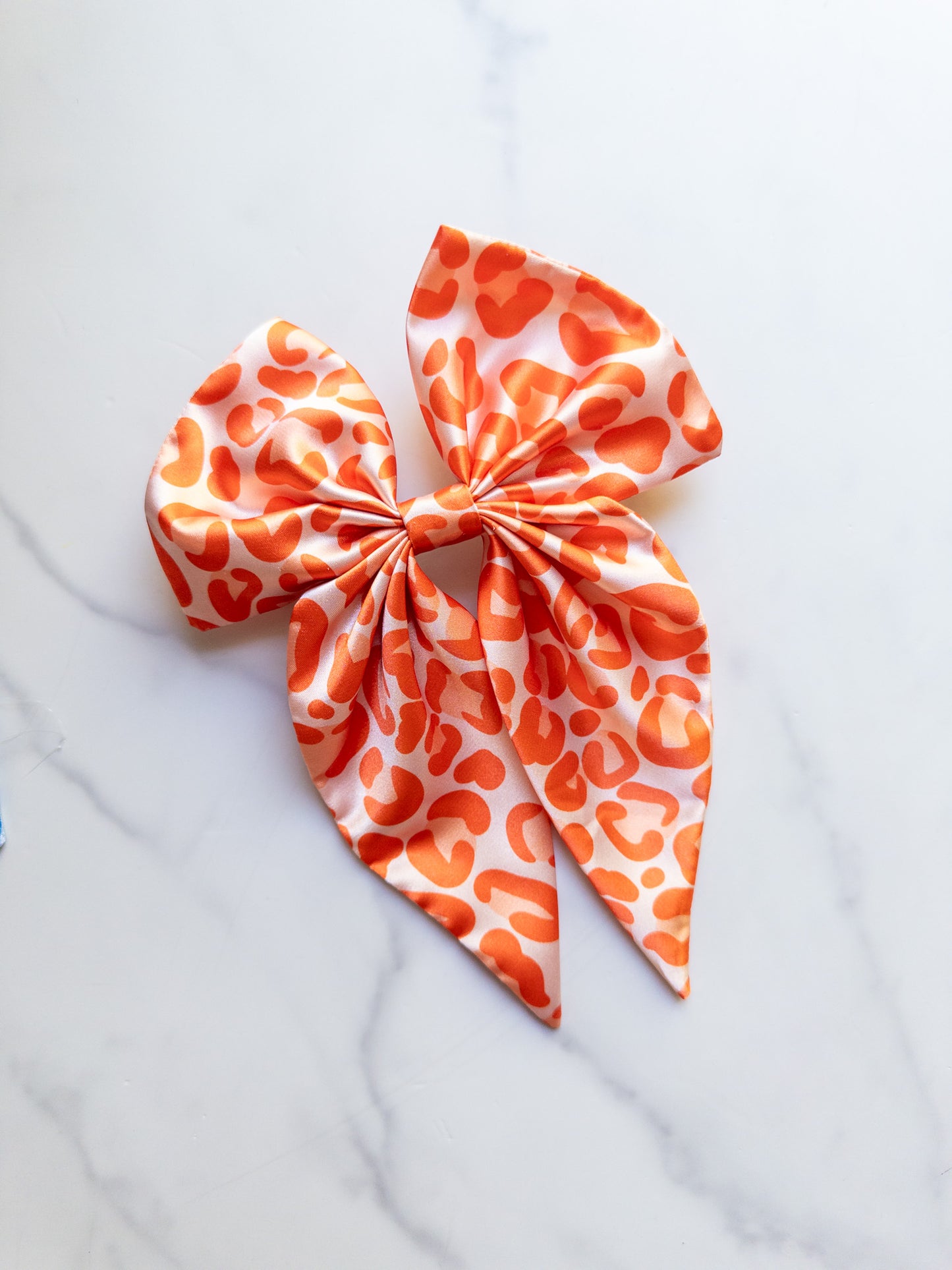 Cheetah-licious Noelle Bow (4 colors available!)