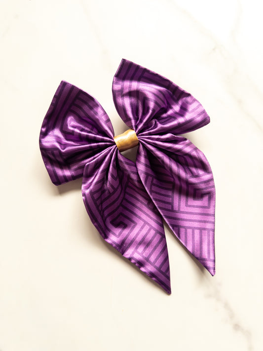 I'm A Damsel Noelle Bow