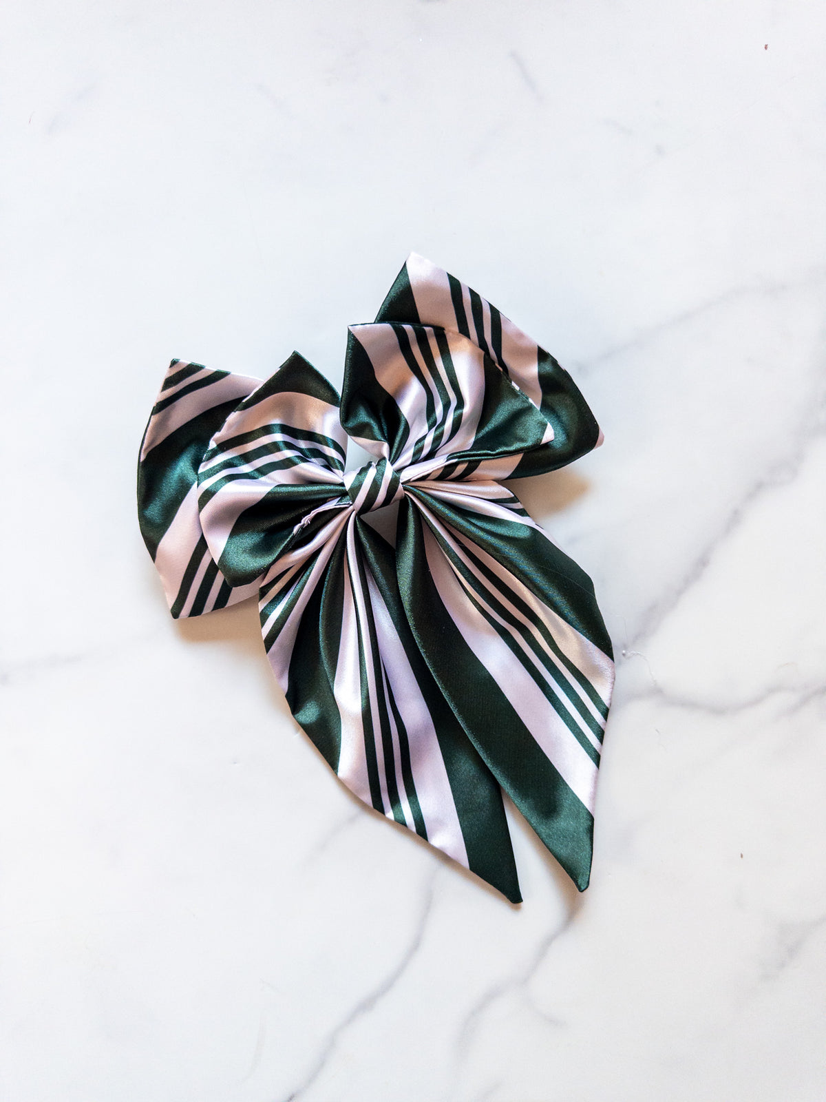 Candy Cane Eloise Bow
