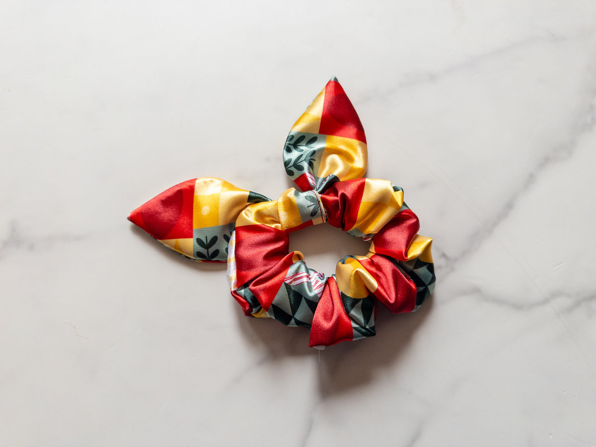 Satin Merriest Cruise Bow Scrunchie