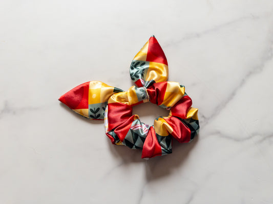 Satin Merriest Cruise Bow Scrunchie