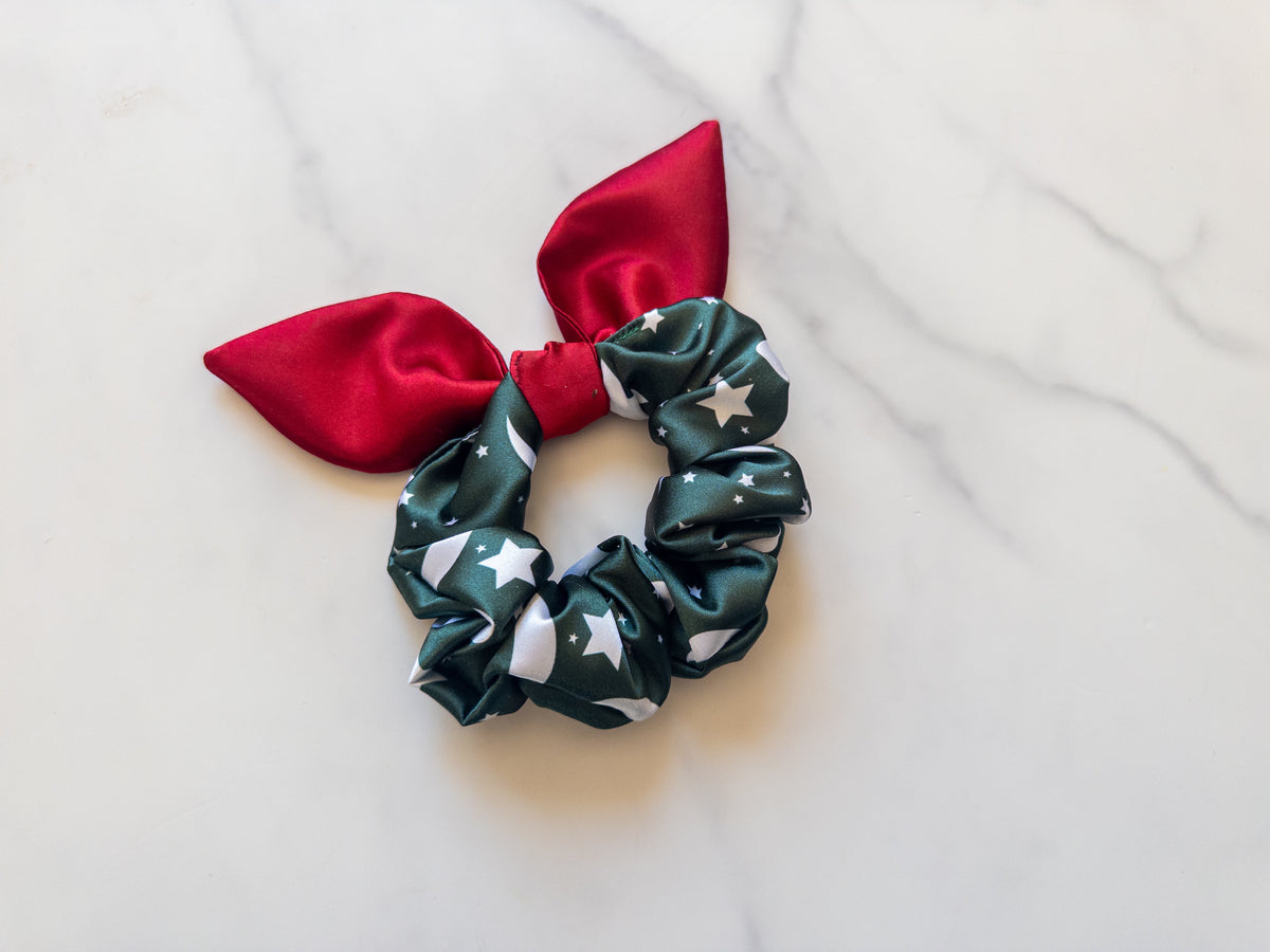 Satin Christmas Sorcerer Mouse Bow Scrunchie