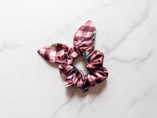 Satin Merry Bears Bow Scrunchie