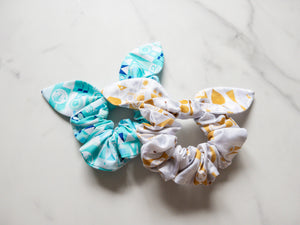 Happiest Cruise Bow Scrunchie