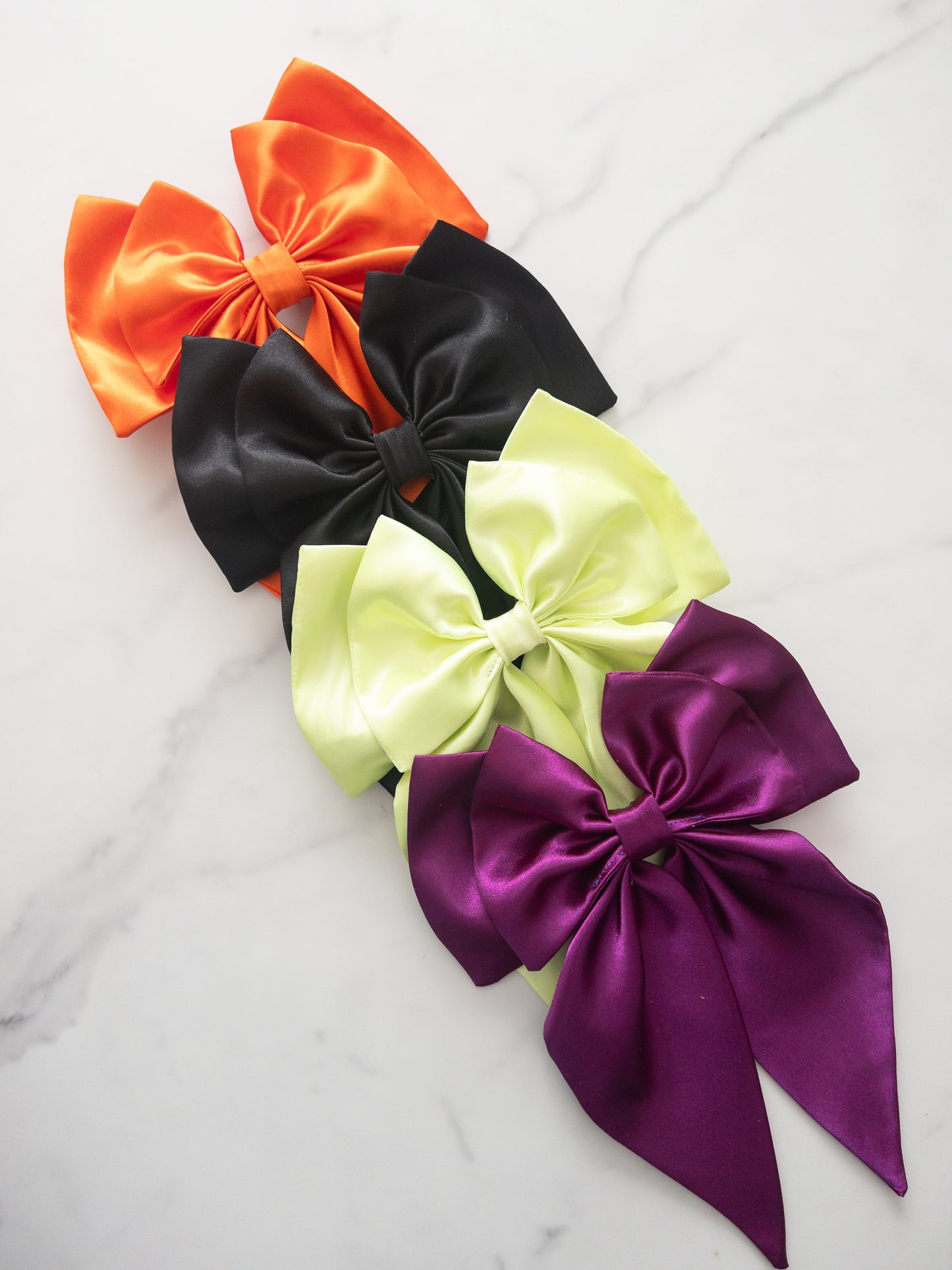 Seasonal Eloise Bows