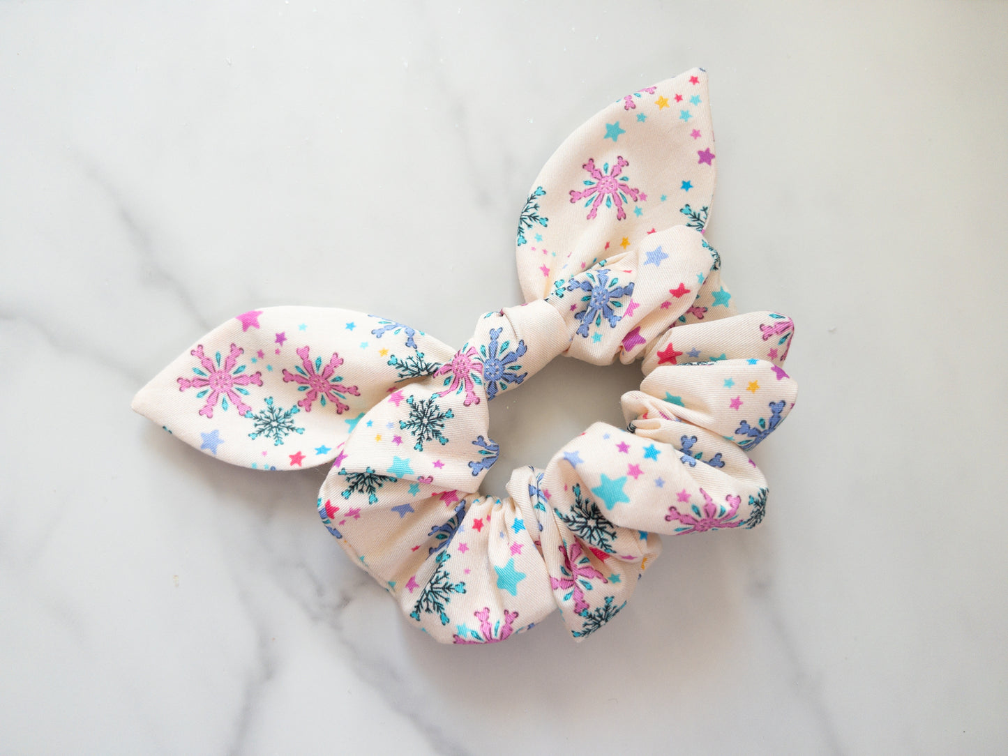 Magic Snow Bow Scrunchie