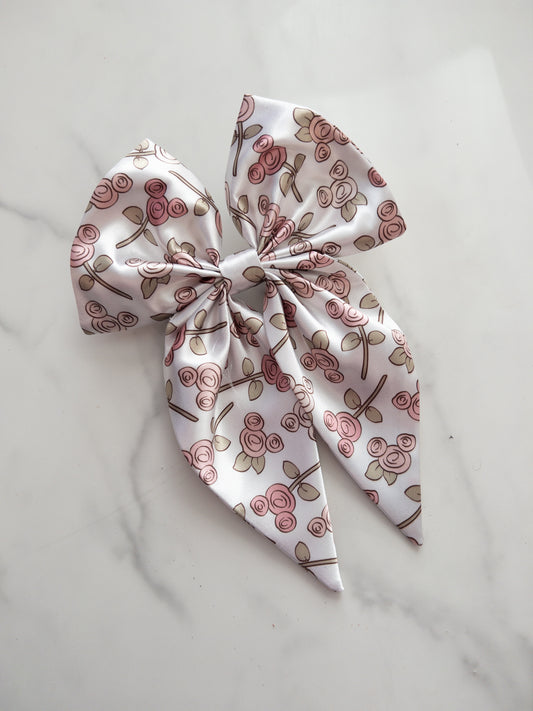 Magical Roses Noelle Bow