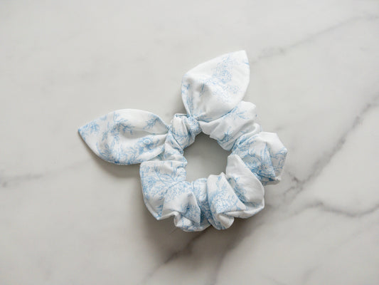 Fairtyale Cottage Bow Scrunchie