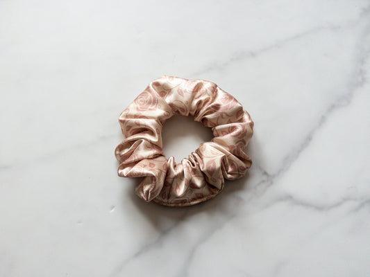 Satin Christmas Beauty Scrunchie