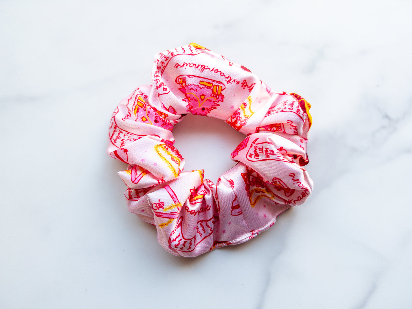 Satin Tres Extraordinaire Scrunchie