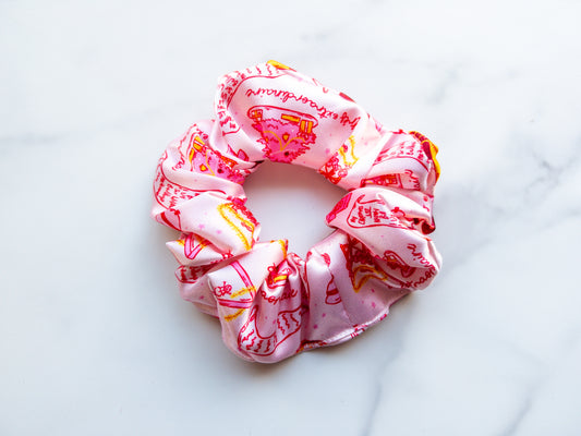 Satin Tres Extraordinaire Scrunchie