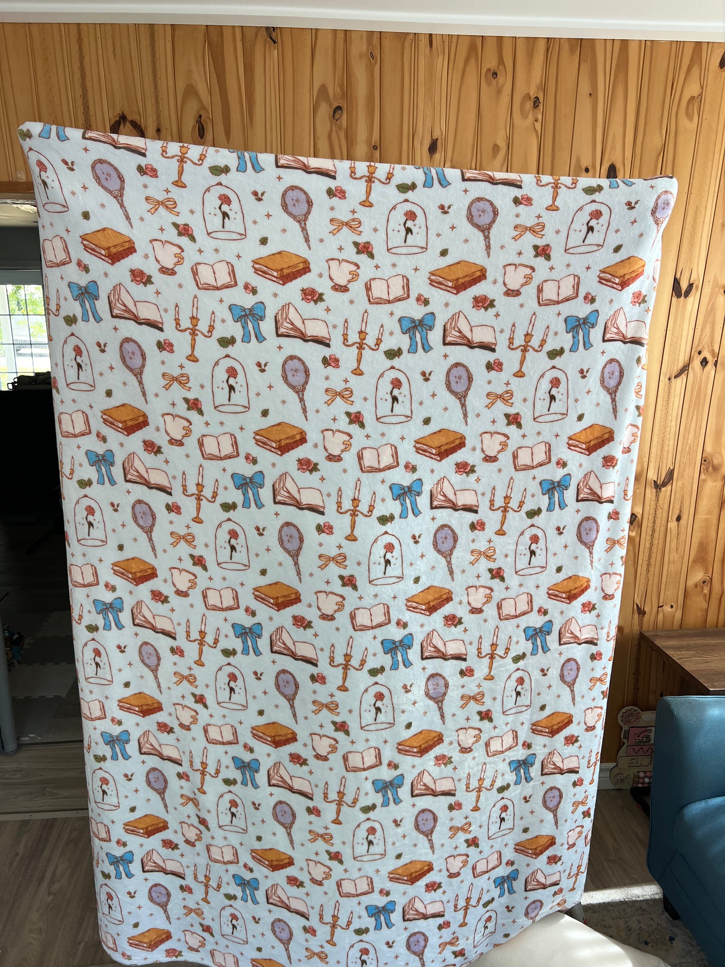 The GC Cozy Blanket (CHRISTMAS IN JULY PRE-ORDER)