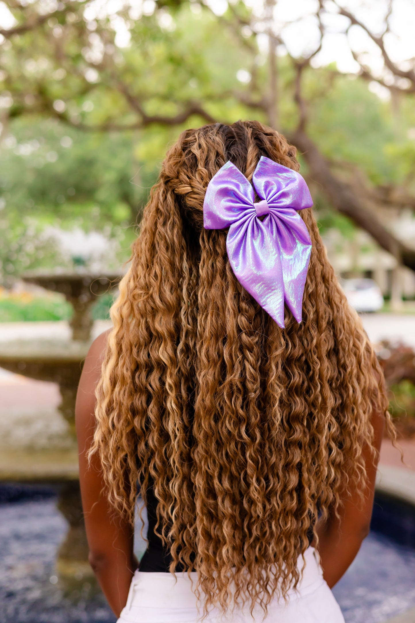Mermaidescent Noelle Bow