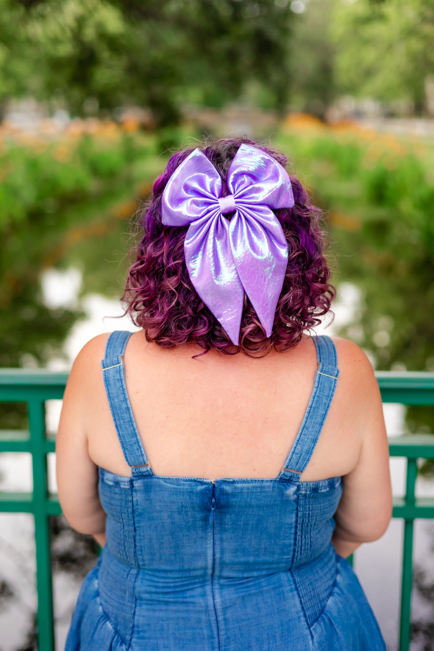 Mermaidescent Noelle Bow