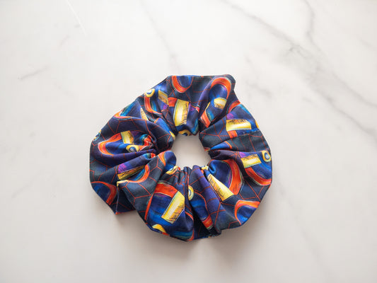 Large Incredible Scrunchie