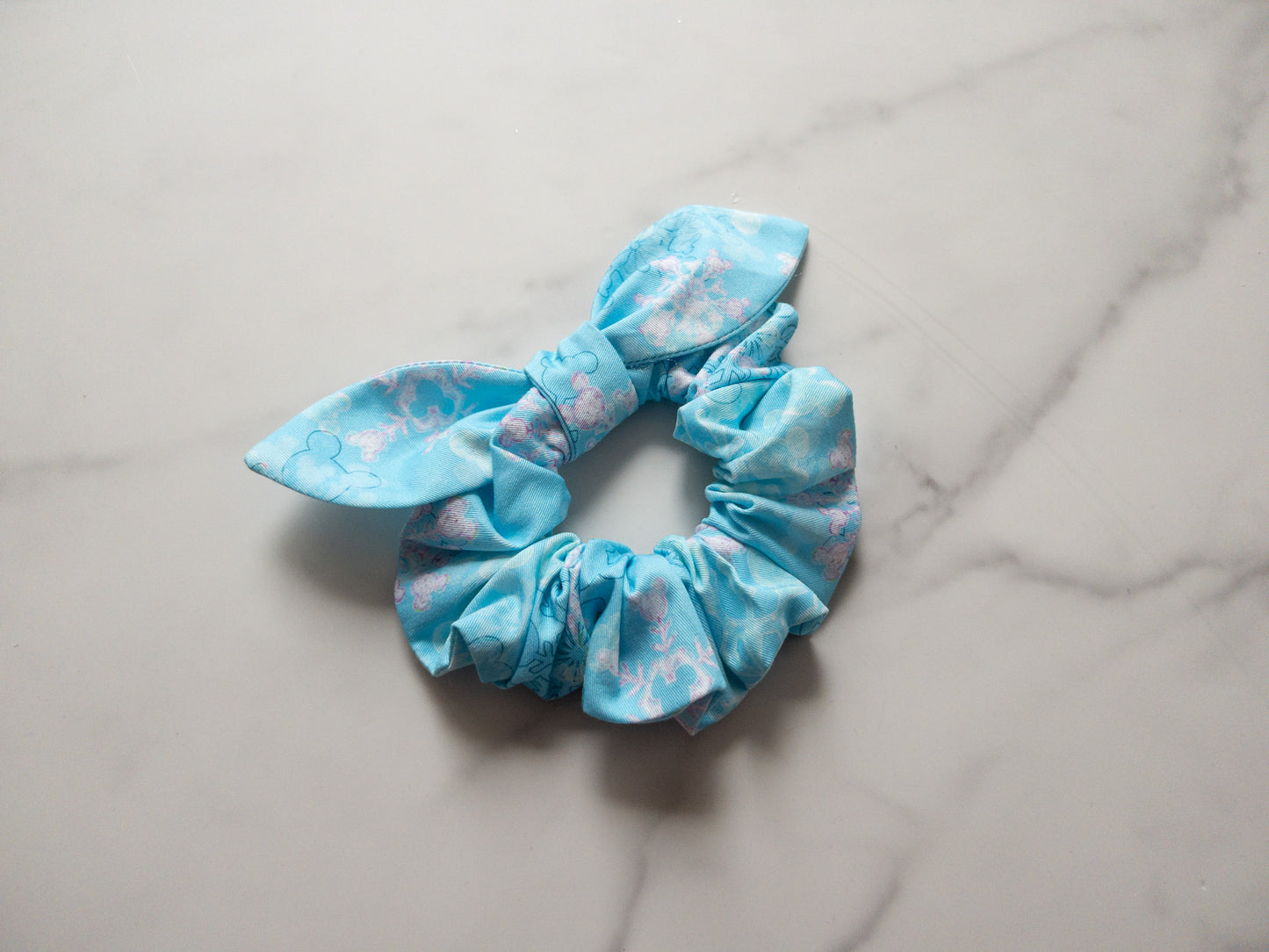 Winter Wonderland Bow Scrunchie